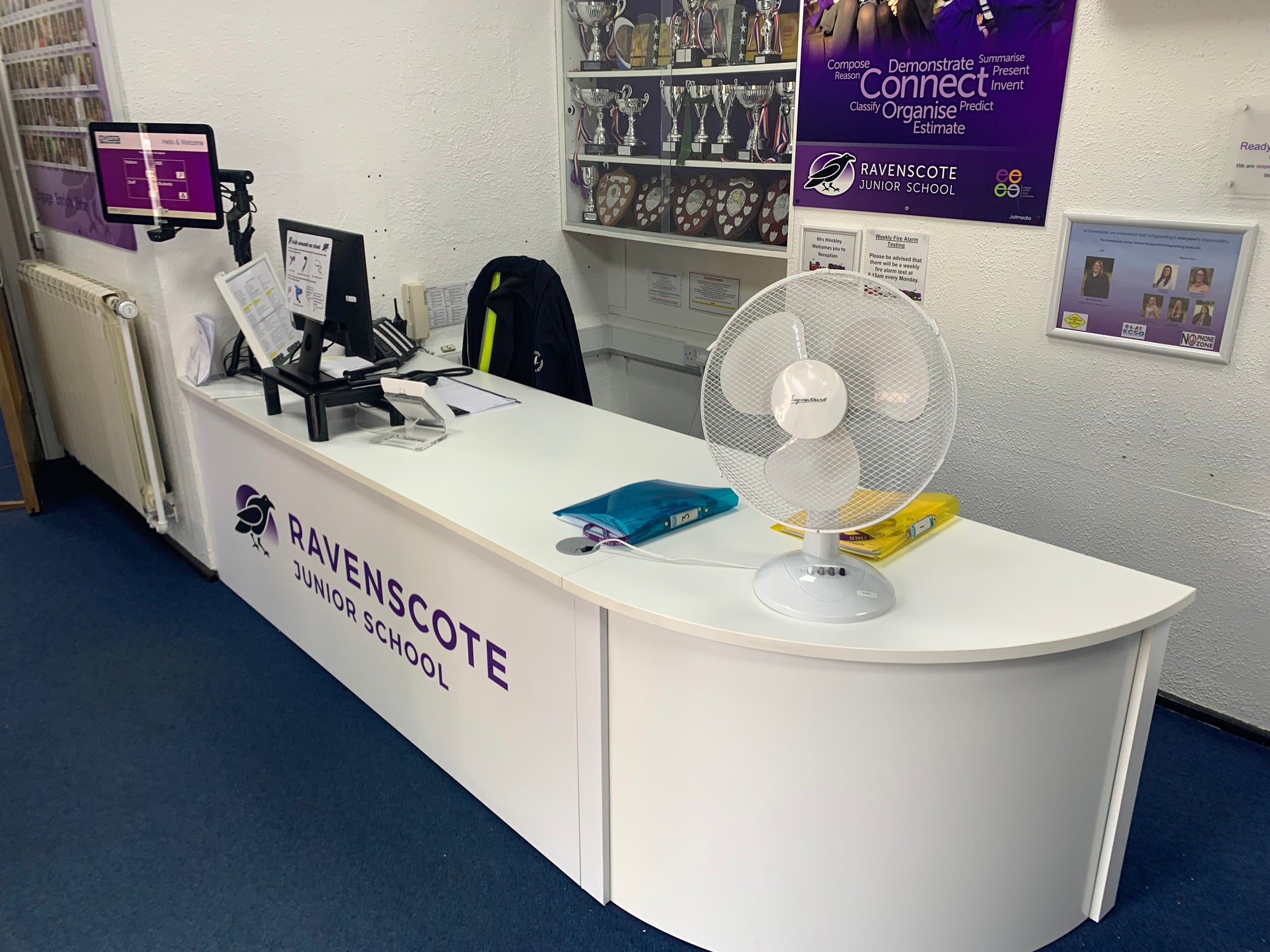 Ravenscote school recpetion deskThat’s My Office Furniture, 360 Degree View storage, desk, chair
