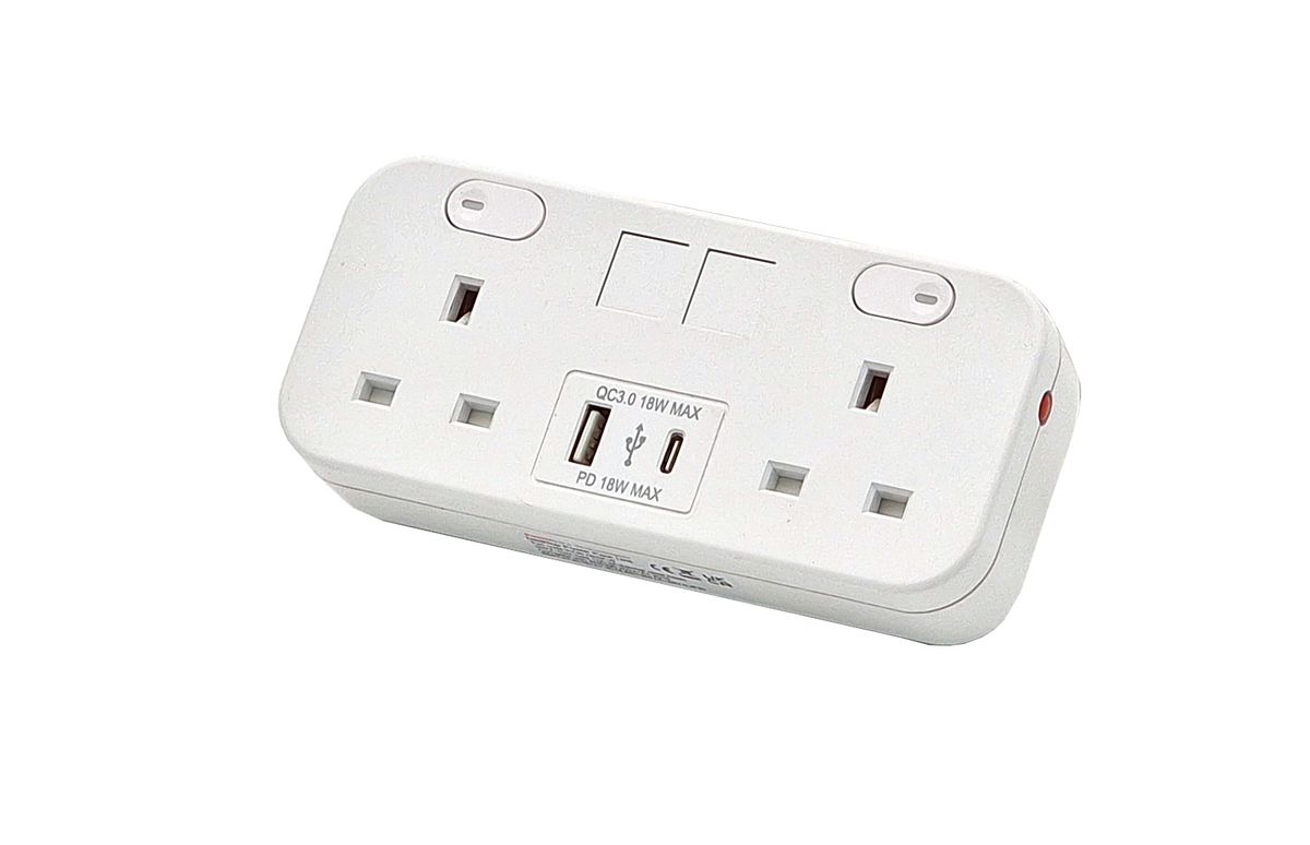 Desk Top Power Module  Uk Plus USb A & C Charging Vepro 1
