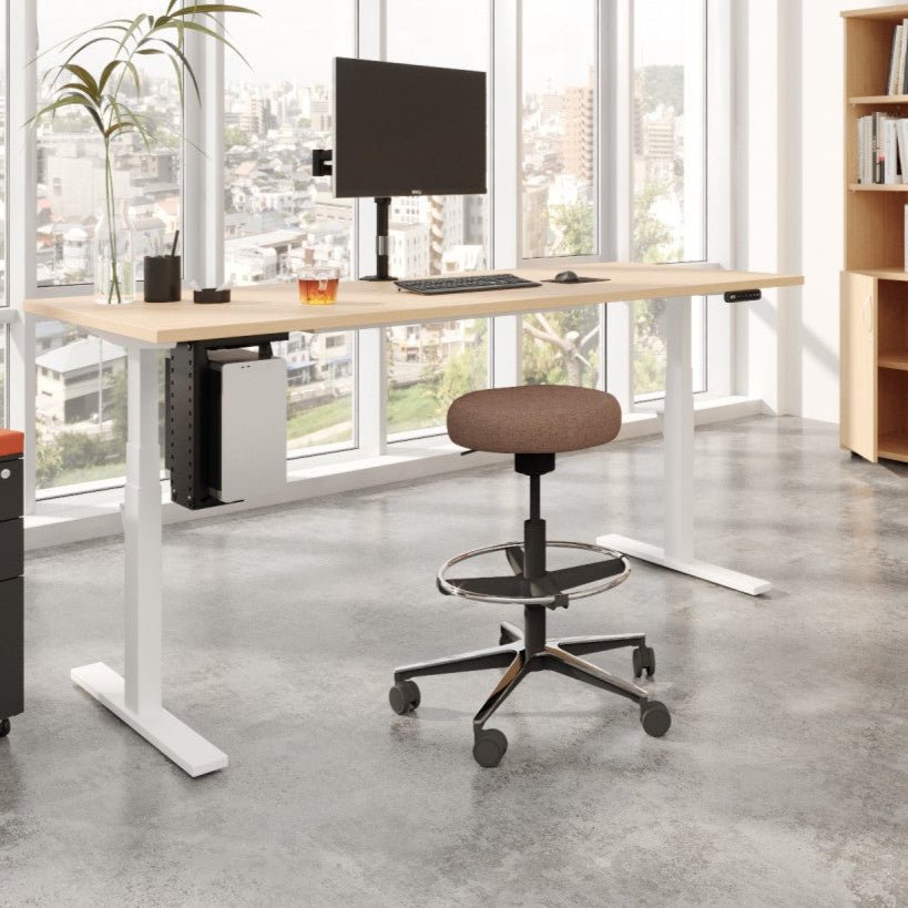 Ergonomic Office Stool, Alumium base and ring around base