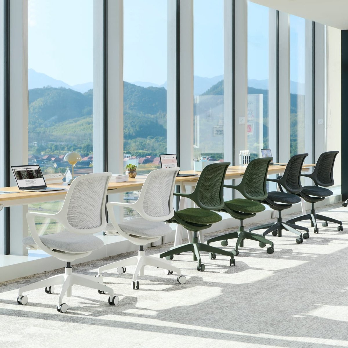 UX Operator or Meeting Office Chair Mesh Back Blue/Green/Black or White