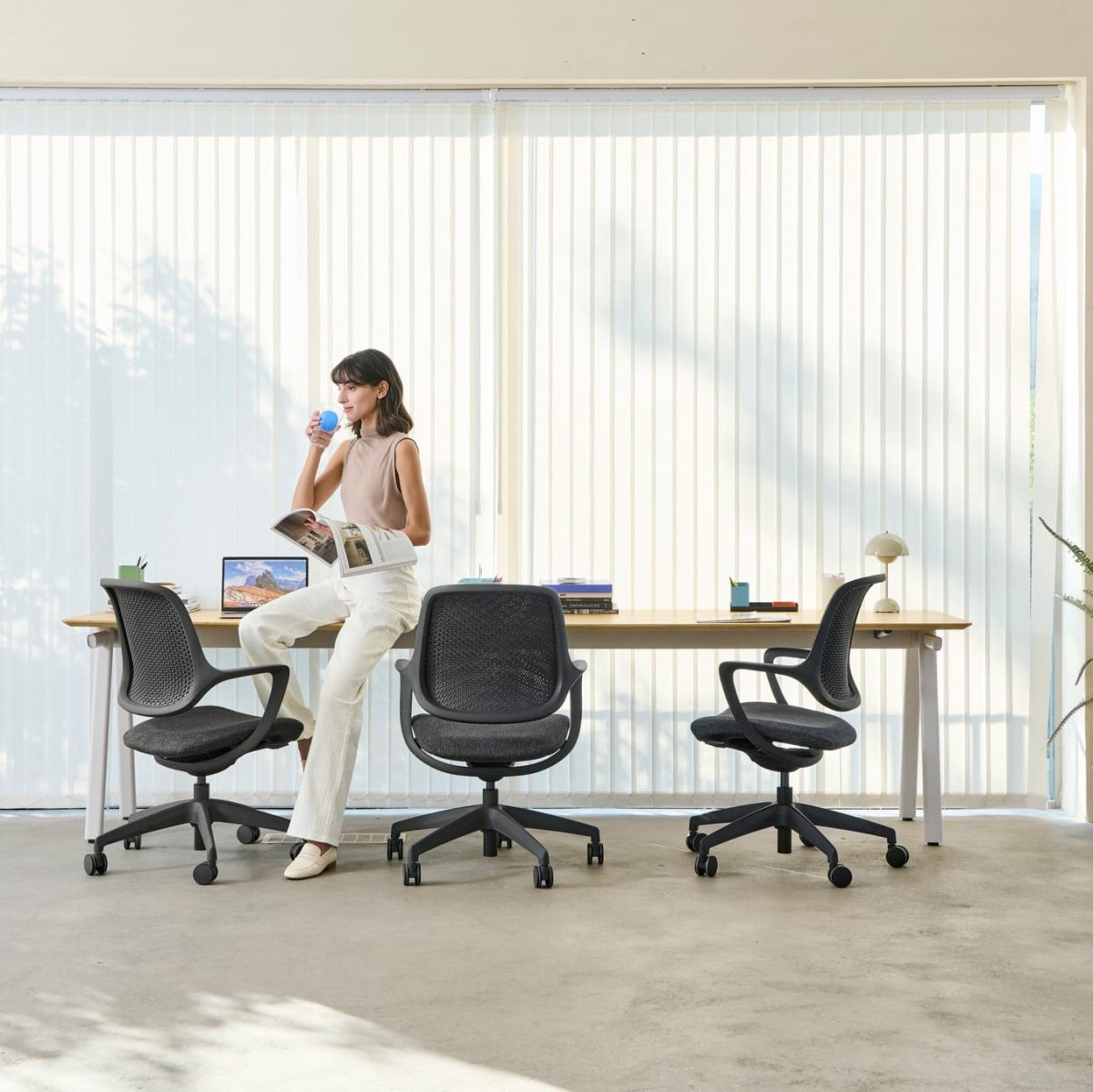 UX Operator or Meeting Office Chair Mesh Back Blue/Green/Black or White