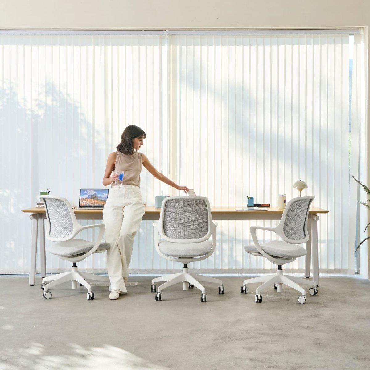 UX Operator or Meeting Office Chair Mesh Back Blue/Green/Black or White