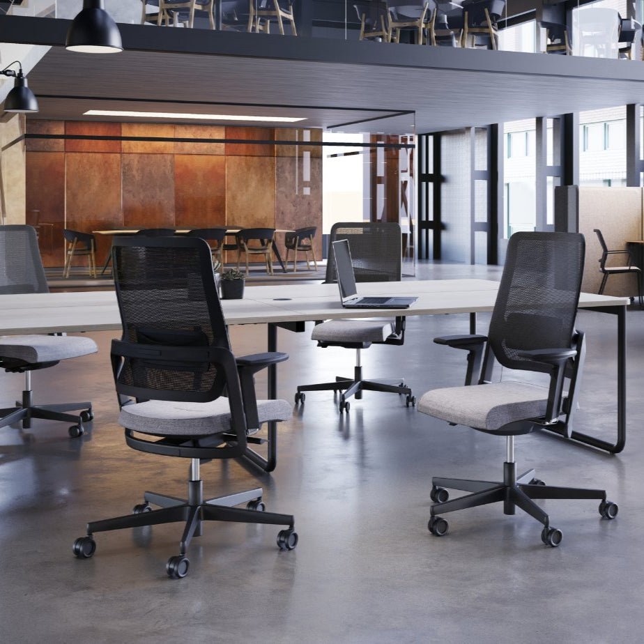 Xilium Swivel Chair Mesh or Upholstered Back by Nowy Style