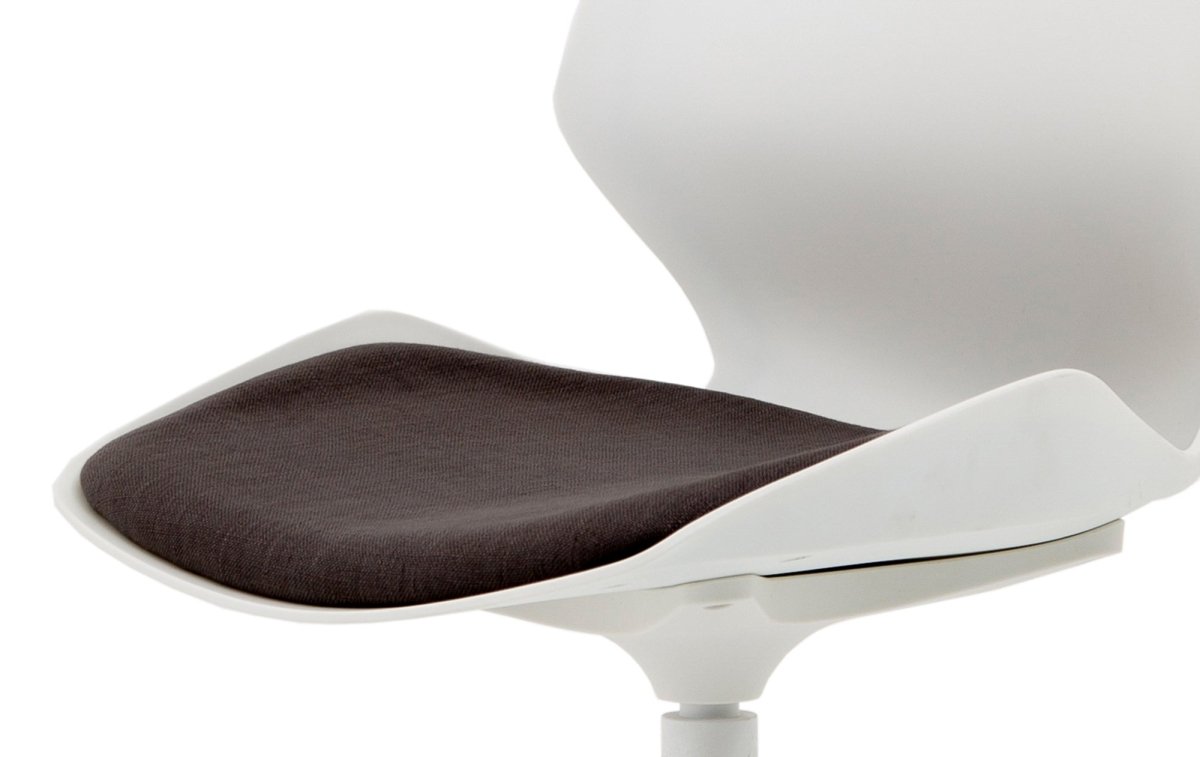 Office furniture florence-spindle-chair Dynamic  Bespoke Bergamot Cherry   