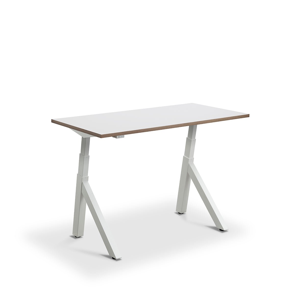 Lavoro Forma   Sit Stand Height Adjustable desk White  140cm wide 80cmDeep  Graphite leg Black
