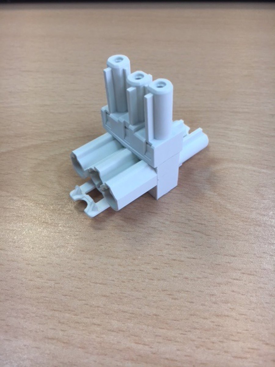 Desk Accessory Impulse T Distribution Connector - One in Two Out Includes Locking Clips  Colour Black 